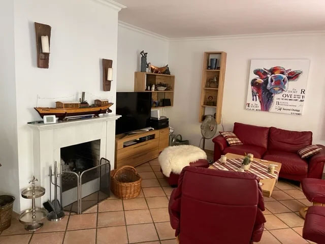 Wohnbereich mit Kamin