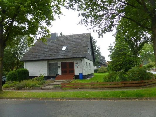 Wingst: Einfamilienhaus in ruhiger Lage